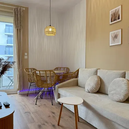 Appartement Bohos -2 Min To Center & Seaside *