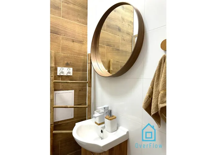 Bohos -2 Min To Center & Seaside * Gdynia